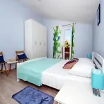 Apartamento Modern In With Barbecue Starigrad Paklenica