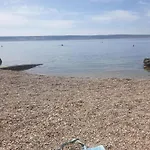 Modern In With Barbecue Starigrad Paklenica