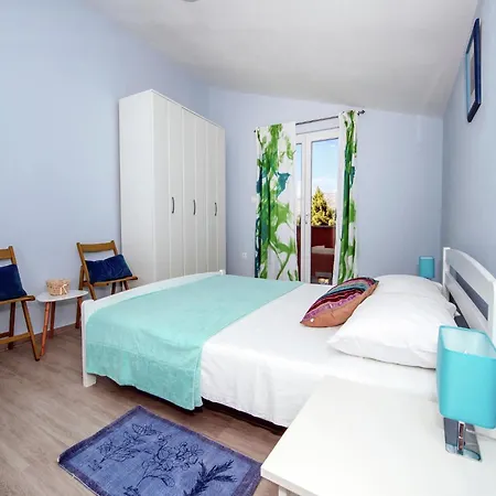 דירה Modern In With Barbecue סטאריגרד-פקלניצה