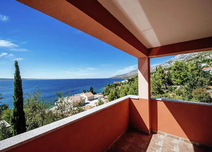 Διαμέρισμα Modern In With Barbecue Starigrad Paklenica