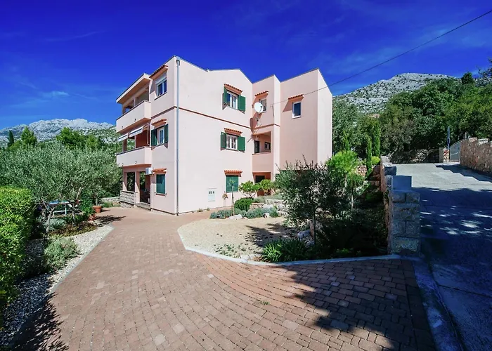 Modern In With Barbecue Διαμέρισμα *