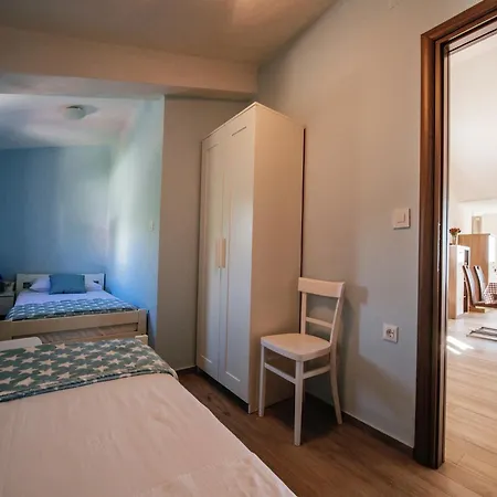 Modern In With Barbecue *