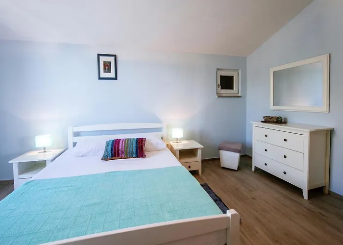 Modern In With Barbecue شقة ستاريغغاد باكلينتسا